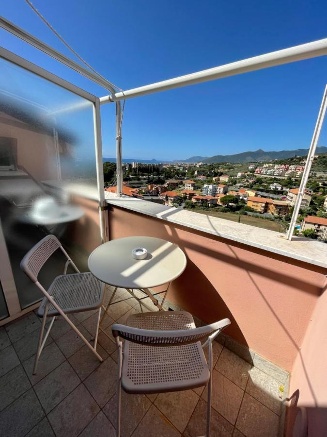 Appartamento Mimosa "A Casa Felice" Pietra Ligure Eksteriør bilde
